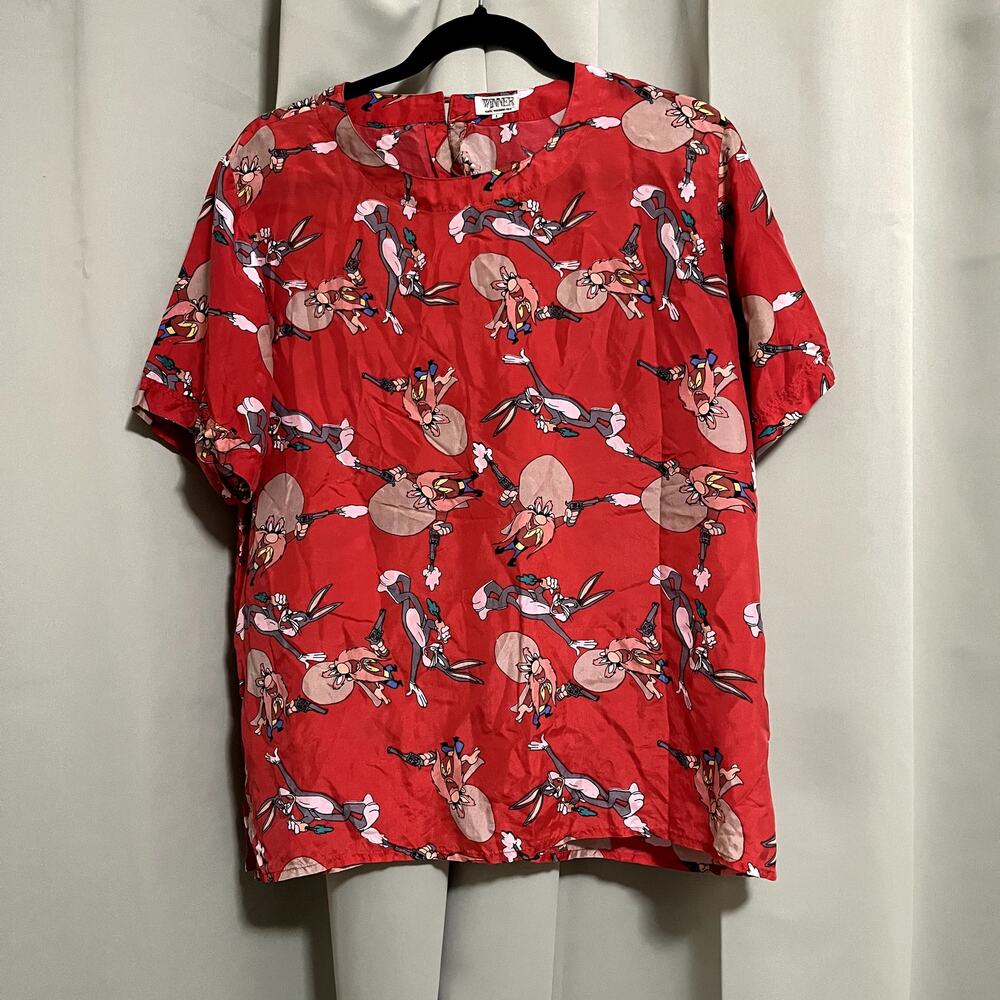 RARE Vintage 90's Winner Looney Tunes Bugs Bunny & Yosemite Sam 100% Silk Blouse